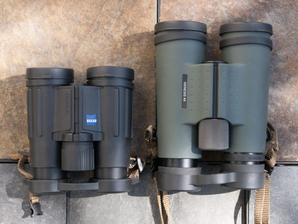 Zeiss 8x32 and Kowa 10.5x44 binos side by side